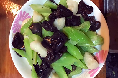 莴笋炒马蹄