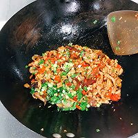 腊肉炒萝卜干的做法图解12