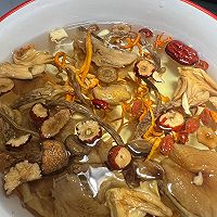 乌鸡汤的做法图解1