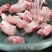 毛豆排骨汤的做法图解1