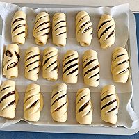 #原制原味，聚会菜谱#黄油豆沙卷的做法图解15