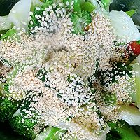 #纳福汇轻松喷出美味#低卡减脂餐！凉拌西兰花的做法图解10