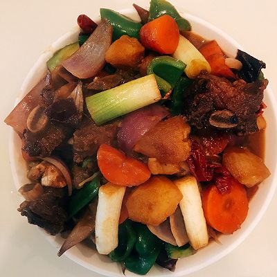 新疆红烧牛排（不用高压锅）