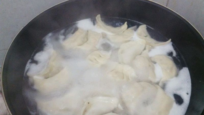 胡萝卜香菇黑木耳饺子