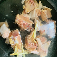 茶树菇鸡汤的做法图解3
