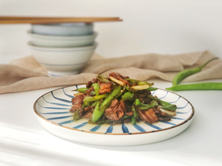 家常菜川式小炒肉的做法