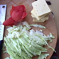 自制酱炖大锅菜的做法图解1
