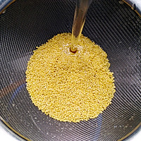 香甜养胃-南瓜玉米小米粥的做法图解6
