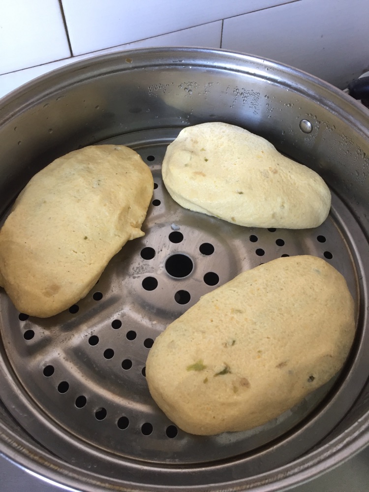 玉米面菜团的做法图解7