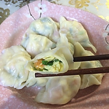 西红柿鸡蛋香菜水饺