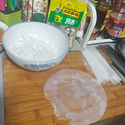 凉皮，料汁，面筋