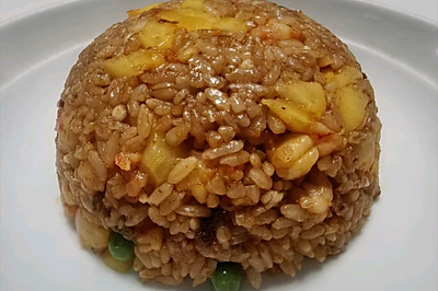 咖喱凤梨虾仁炒饭