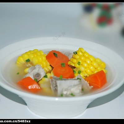 玉米胡萝卜排骨汤