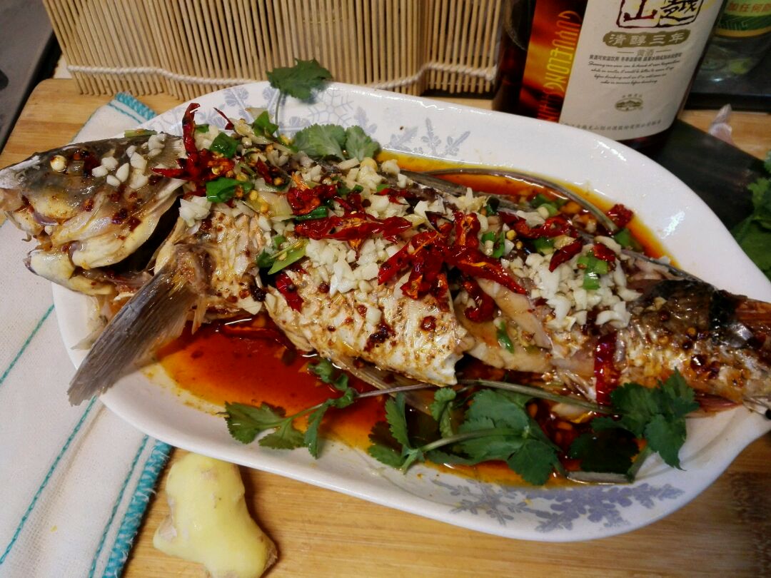 老上海爆鱼的秘制做法，视频讲解详细，鱼肉酥香入味，超解馋_刘一手