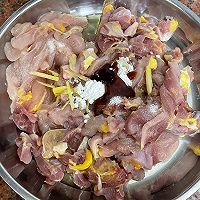 #晒出你的中秋团圆饭#不出家门就能吃上又鲜又嫩的桑拿鸡的做法图解1