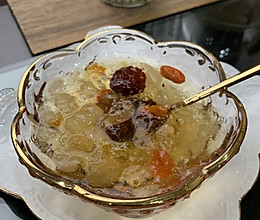 夏日甜品：雪莲子桃胶雪燕，广东糖水的做法