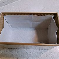 吐司盒铺油纸技巧的做法图解12
