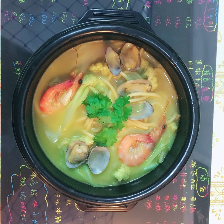 咖喱海鲜意面的做法
