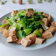葱酱蚝油菜豆腐
