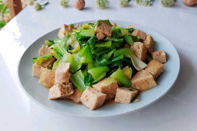 葱酱蚝油菜豆腐