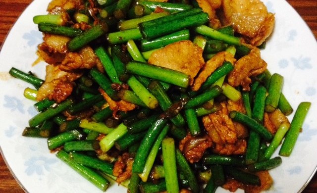 肉炒蒜苗