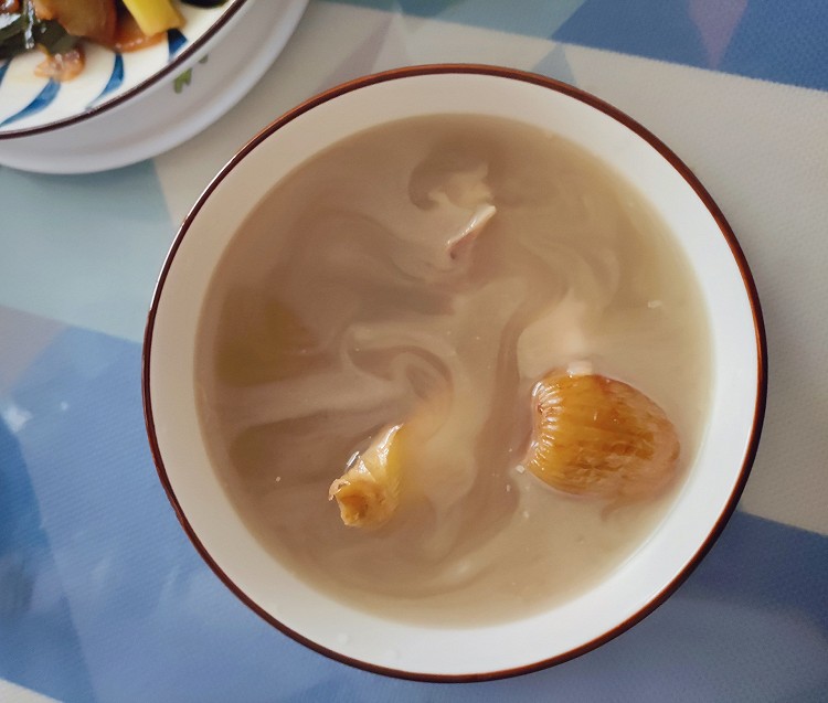 广东靓汤——花旗参养肝草护肝龙骨汤的做法