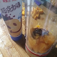 【健康饮品】芒果奶昔的做法图解3