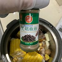 鲍鱼花菇玉竹煲排骨的做法图解18