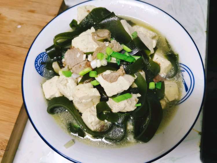海带炖豆腐的做法
