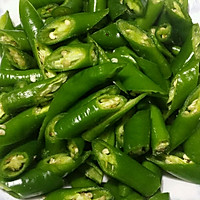 辣椒炒肉丝的做法图解2