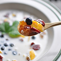 牛奶水果炖桃胶-美容养颜桃花泪的做法图解6