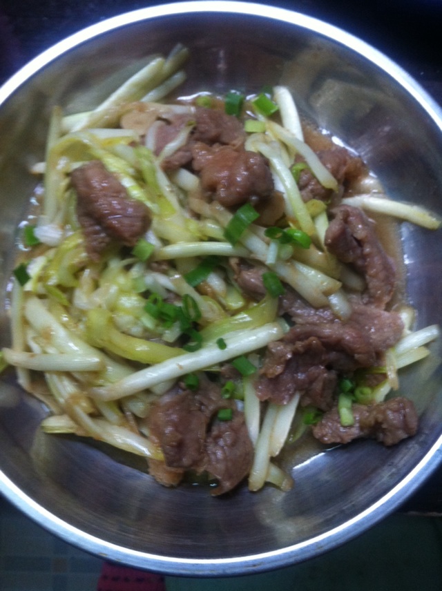肉片炒韭黄