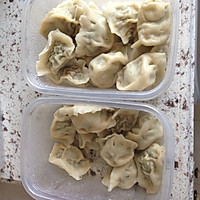 剩饺子速冻饺子变锅贴（冰花版）的做法图解1