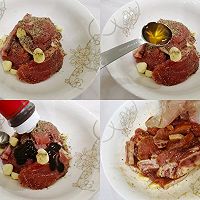 #为爱下厨 七夕橄浪漫#鲜嫩多汁，简单又好吃的菌菇黑椒牛仔骨的做法图解2