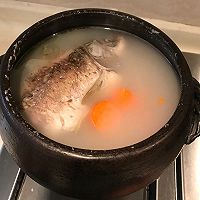 粉葛鲫鱼汤的做法图解7