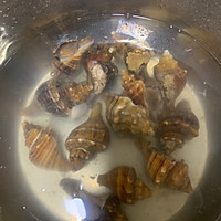 咸鲜嫩爽：盐焗红海螺！的做法图解1