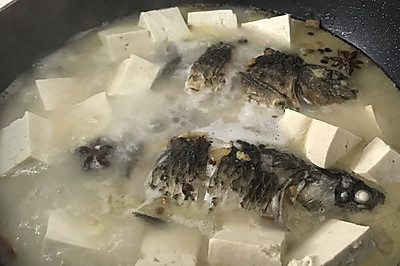 豆腐鲫鱼汤