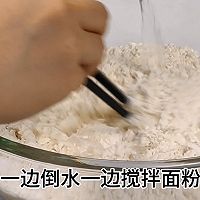 #本周热榜#韭菜煎饼的做法图解6