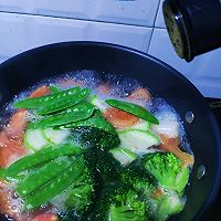 无油低脂:“绿肥红瘦”豆腐汤的做法图解9