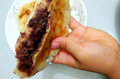 发面红豆馅饼