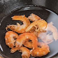 美味虾干炒饭的做法图解1