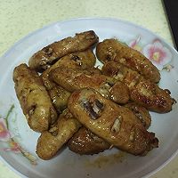 快速入味的美味烤鸡翅，只需三刷！！！的做法图解6