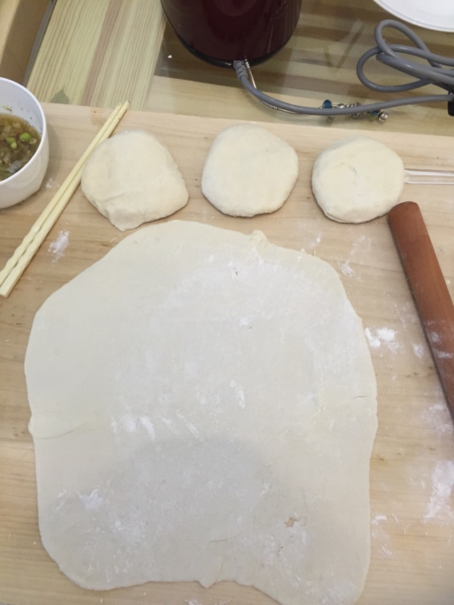 葱油饼的做法图解4