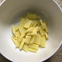 #柏翠辅食节-辅食添加#土豆蛋黄米糊的做法图解2
