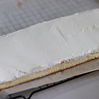 瑞士蛋糕卷做的雪融蛋糕，节庆气氛浓浓的做法图解20