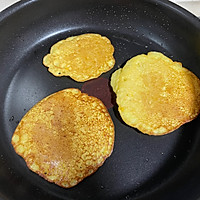 快手‖ 奶香玉米小饼的做法图解8