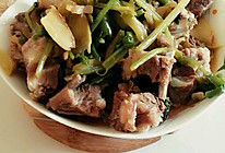 乌江榨菜炖排骨的做法