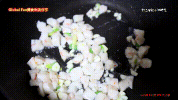 龙虾丸炒荷兰豆#金龙鱼橄榄油调和油520美食菜谱#的做法图解3