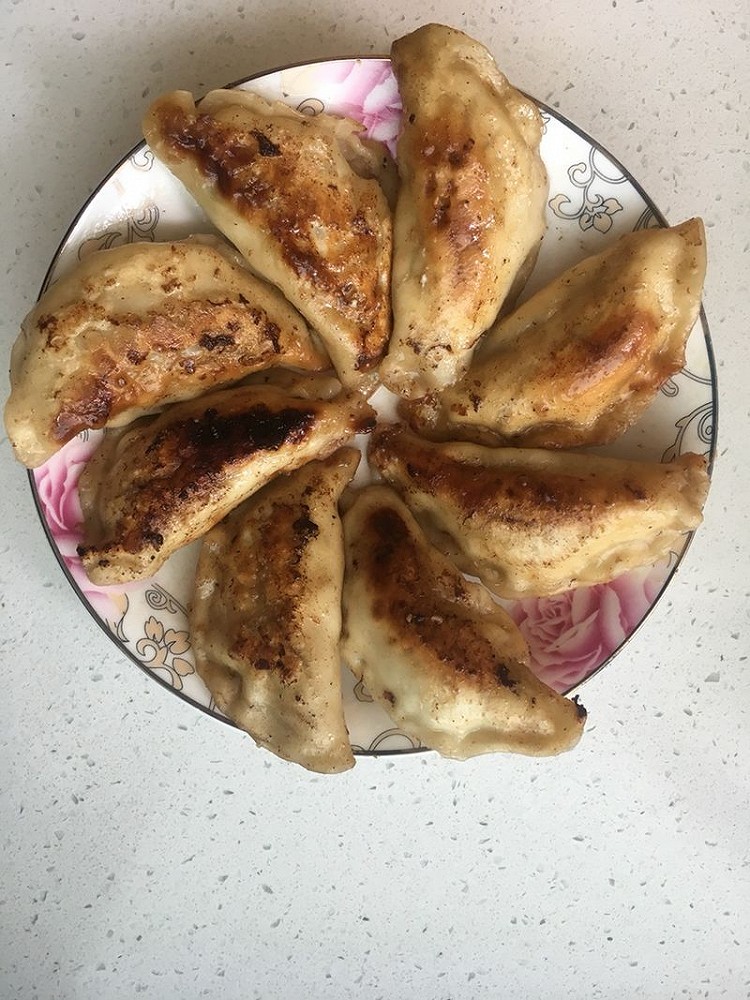 香煎速冻饺的做法