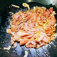#中西结合还可以这么吃#香菇炒牛肉片的做法图解8